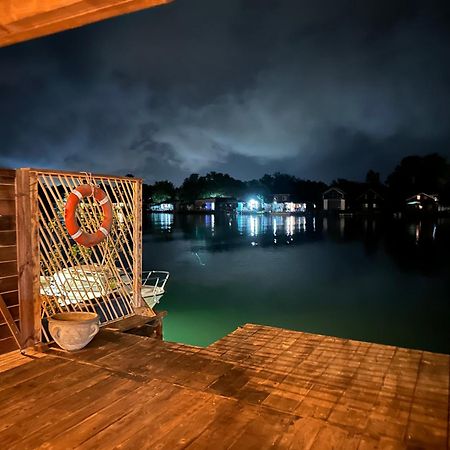 Meris Ulcinj Luaran gambar