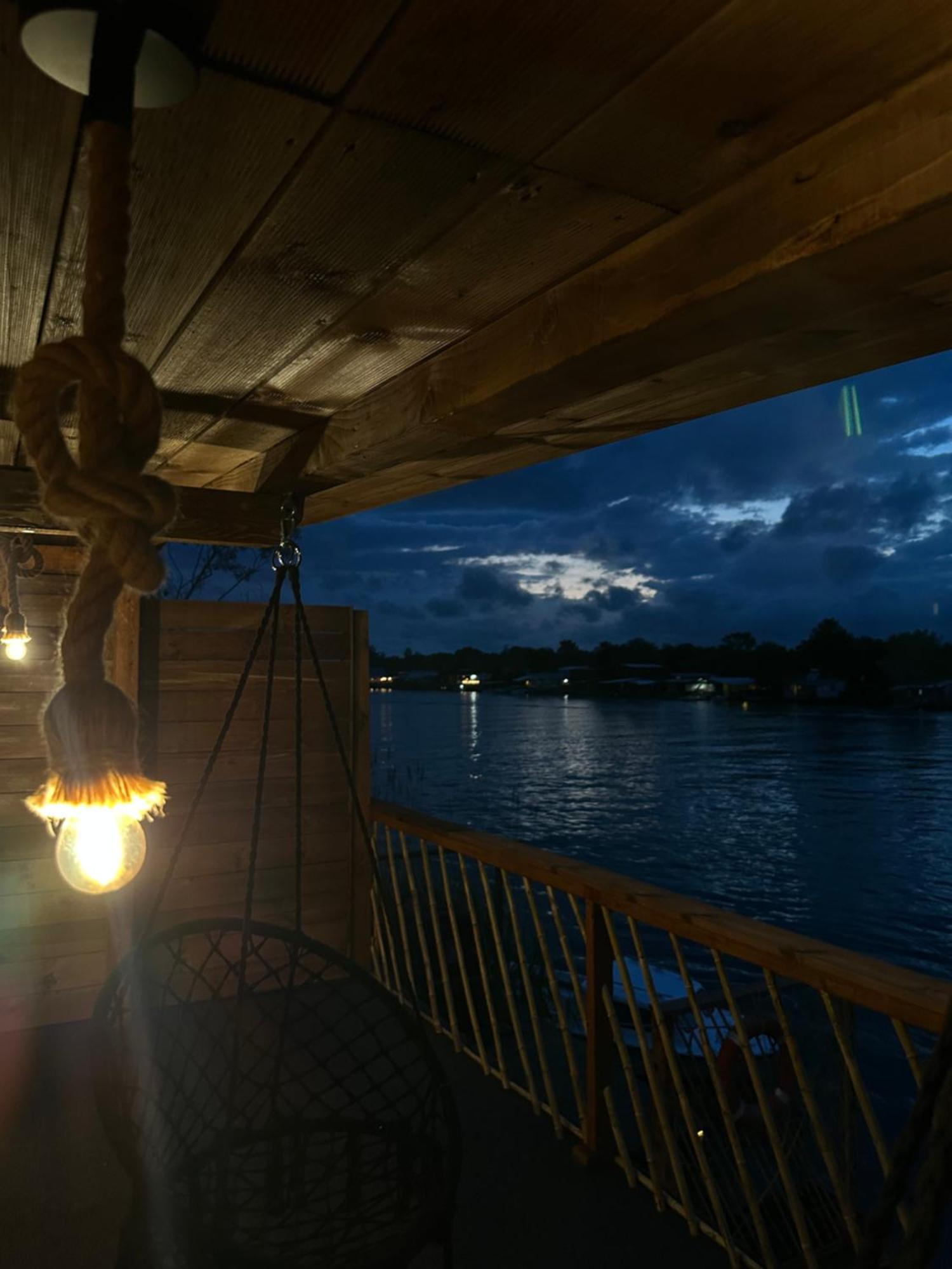 Meris Ulcinj Luaran gambar
