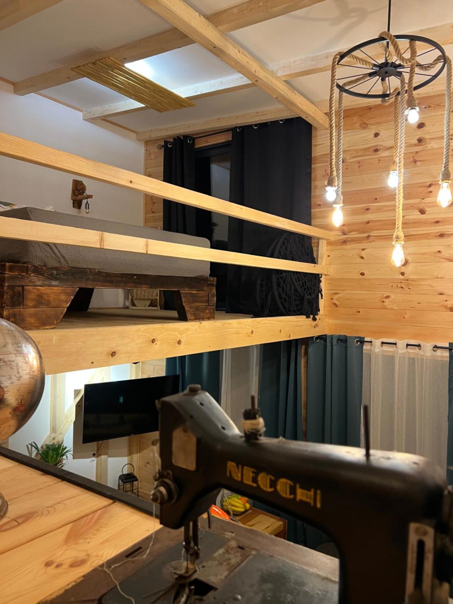 Meris Ulcinj Luaran gambar