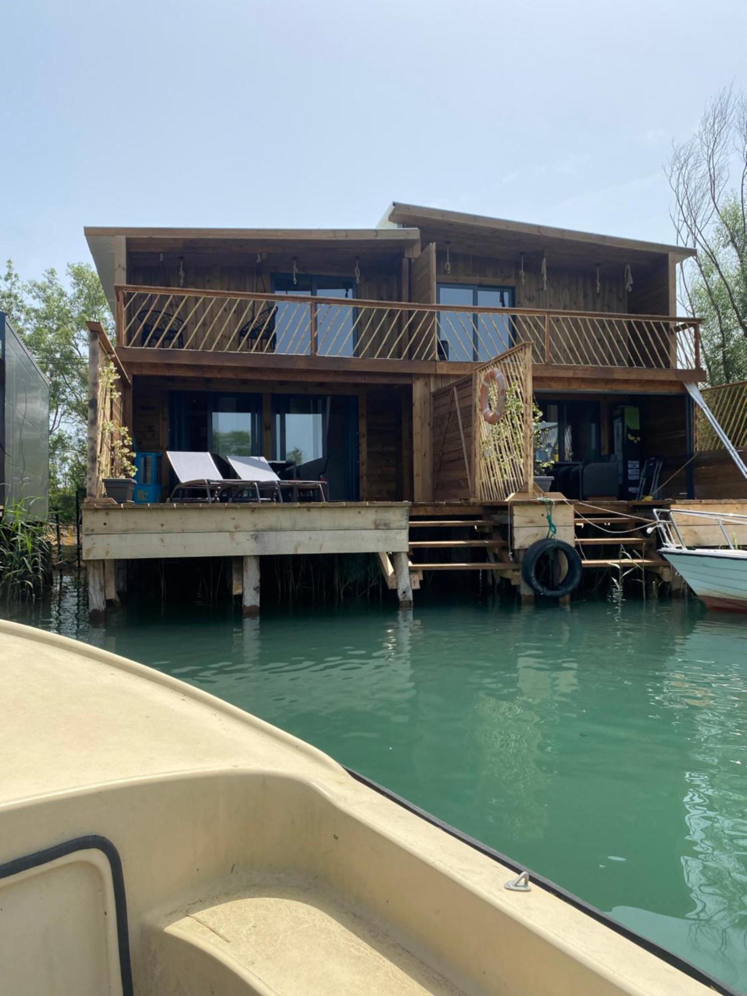 Meris Ulcinj Luaran gambar